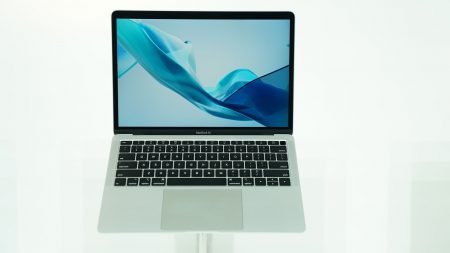 Сотрудники Intel подтверждают переход Apple на собственные процессоры ARM в компьютерах Mac в 2020 году