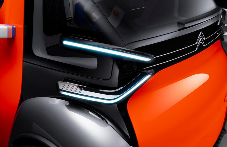 Citroen привезет в Женеву городской двухместный электромобиль Ami One Concept с запасом хода 100 км, для управления которым не нужны права рис 2