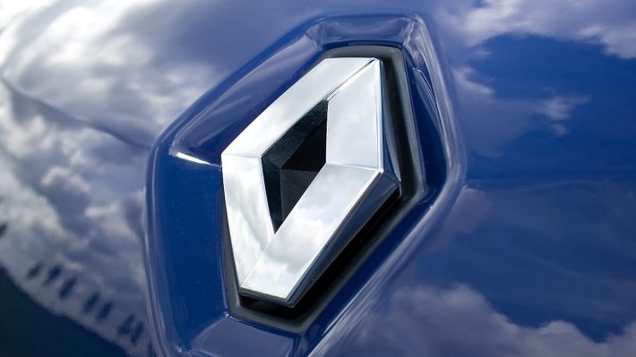 Французы хотят объединить Renault с Nissan