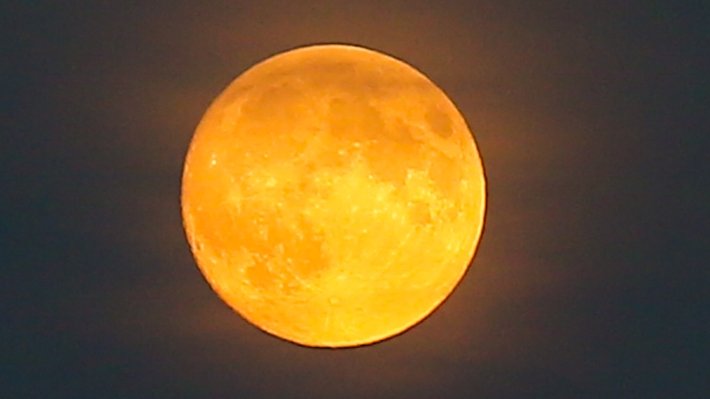 Россияне смогут увидеть «кровавую Луну» во время полного затмения