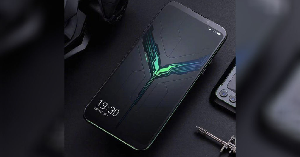 G24 black xiaomi. Xiaomi Black Shark 2 зеленый. Xiaomi Black Shark беспроводная зарядка есть. Black Shark Xiaomi 2 смартфон картина.