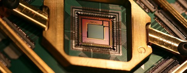 Ученые создали практически безошибочный квантовый компьютер
