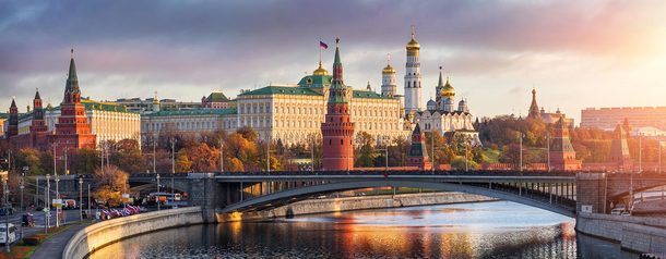 Как заработать с помощью ИИ в России