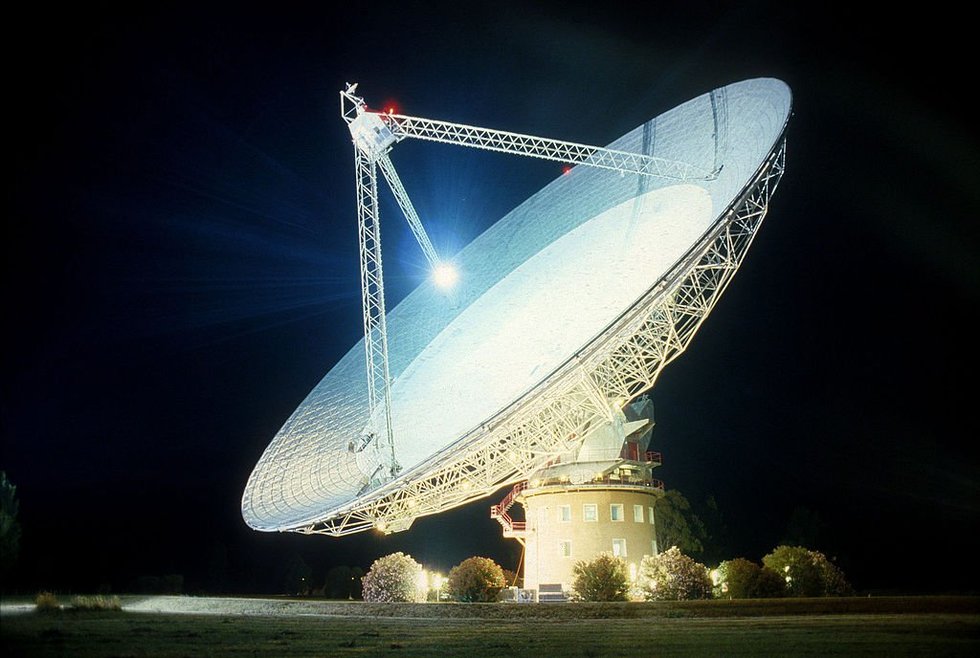 Радиотелескоп Паркса / © Robert Kerton/CSIRO/Wikipedia Commons