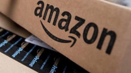 Reuters: Amazon постепенно заменяет своих работников на складах роботами-упаковщиками