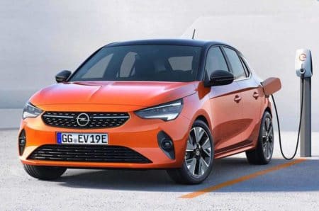 Официальные изображения электромобиля Opel eCorsa попали в сеть за месяц до анонса, скорее всего он получит мощность 100 кВт и батарею на 50 кВтч