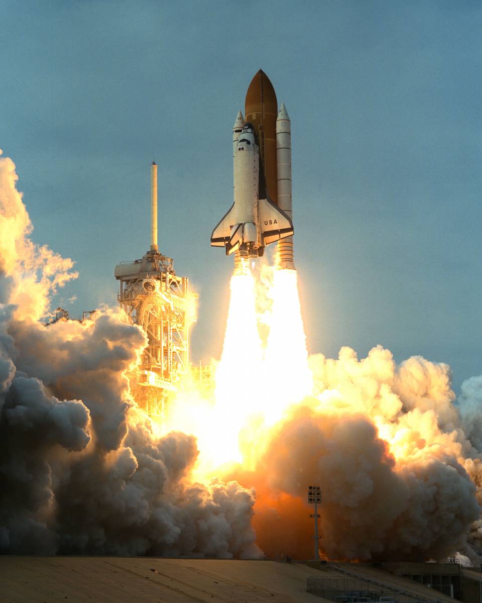 Старт космического корабля «Колумбия», 19 ноября 1997 год / ©NASA