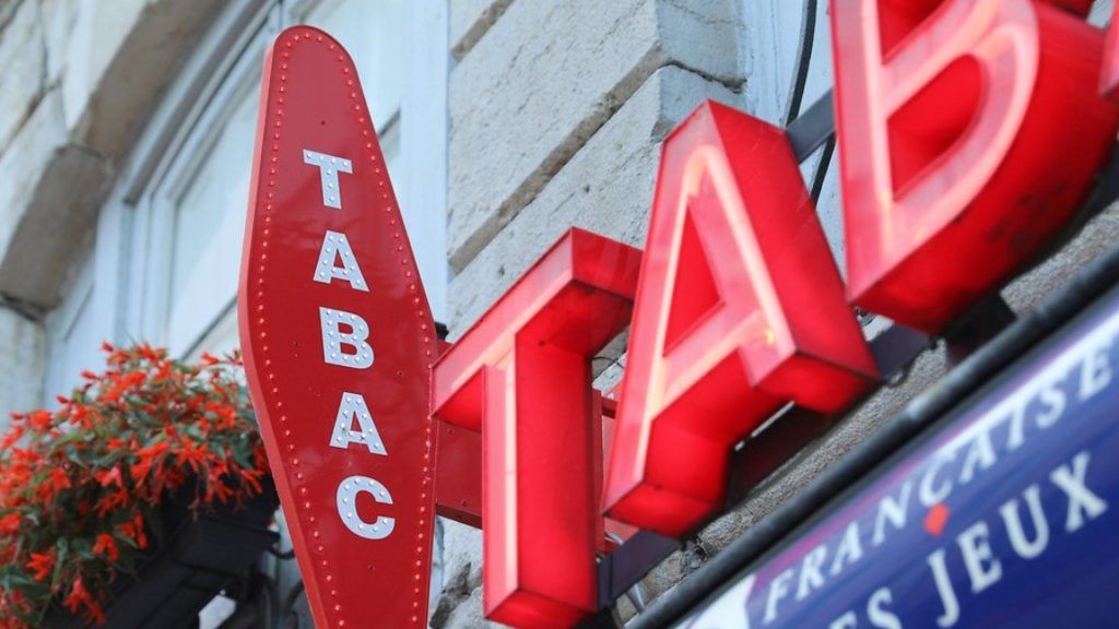 Купить биткоин можно в 5200 табачных магазинах во Франции