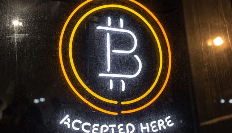 bitcoin-accepted-happycoin