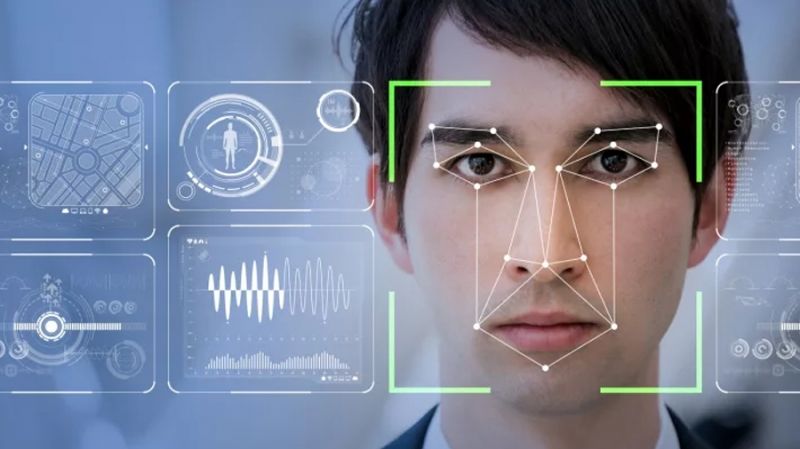 Coinbase тестирует технологию распознавания лиц Clearview AI
