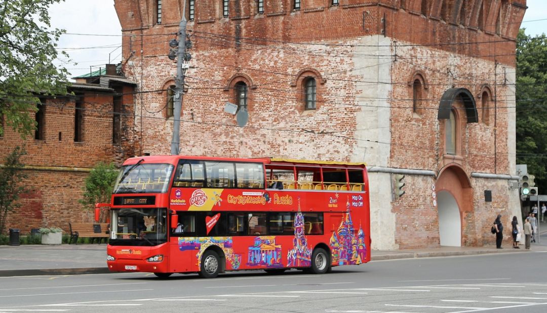 Двухэтажный автобус снова начал возить экскурсии по Нижнему Новгороду - фото 1