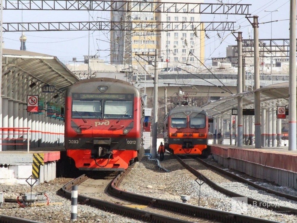 Нижегородские железнодорожники напомнили пассажирам о необходимости соблюдения масочного режима на вокзалах и в поездах - фото 1