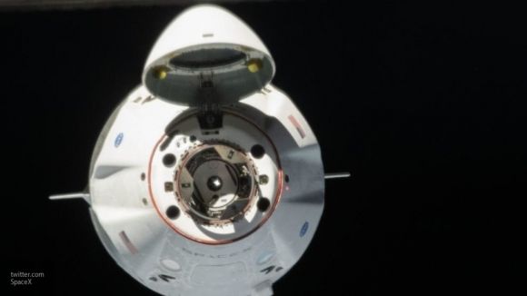 Crew Dragon с четырьмя астронавтами вышел на орбиту и держит курс к МКС