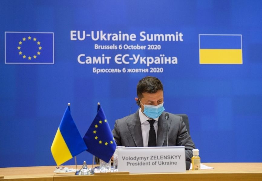 Президента Украины Владимира Зеленского поймали на публичной лжи